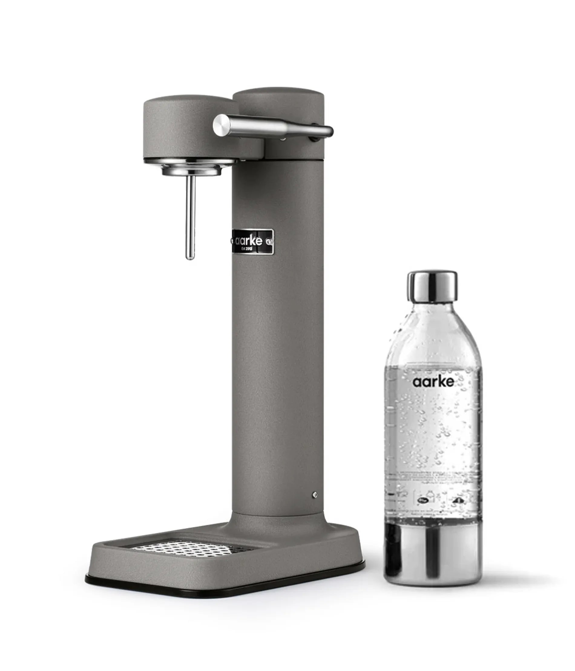 Aarke Carbonator 3 Matte Grey sparkling water maker with stainless steel enclosure in Kuwait - ماكينة آر كي كاربونيتر 3 باللون الرمادي المطفأ، أفخم جهاز منزلي لصنع الصودا والمياه الغازية في الكويت - Professional CNC-machined precision nozzle for modern kitchens.